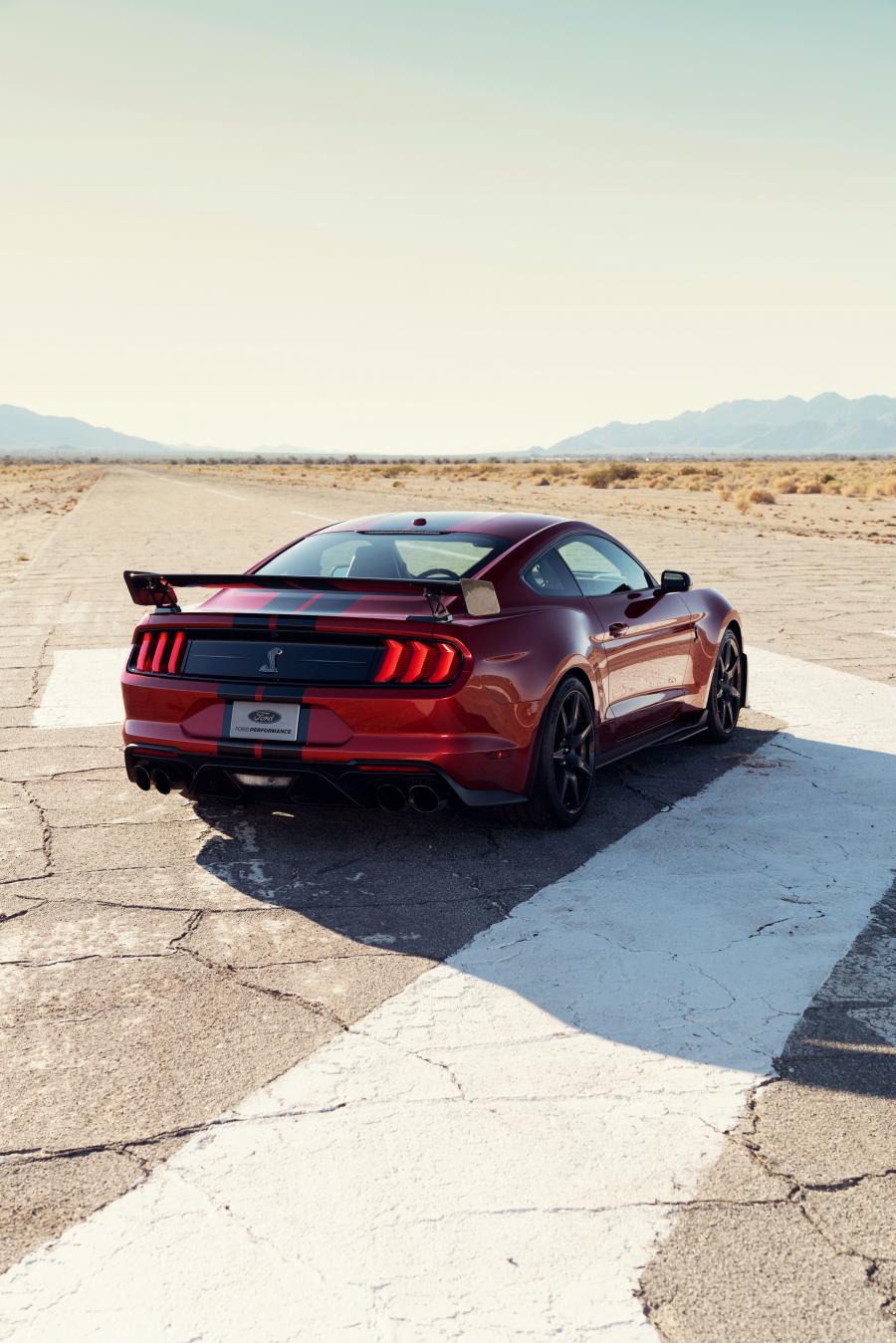  Ford Mustang Shelby GT500 2019 года  (фото 70 из 119)